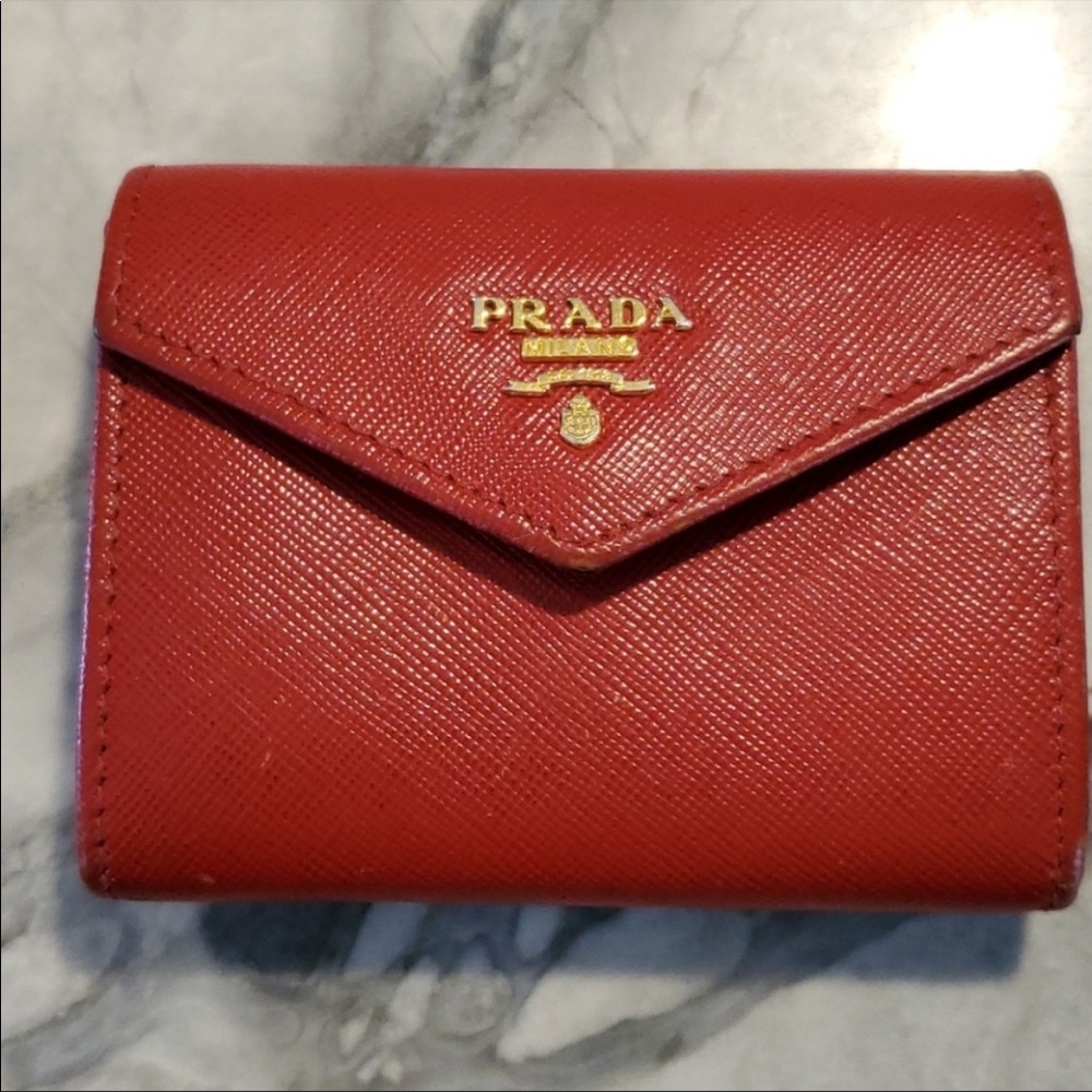 ❤️ Prada Flap Card Case❤️